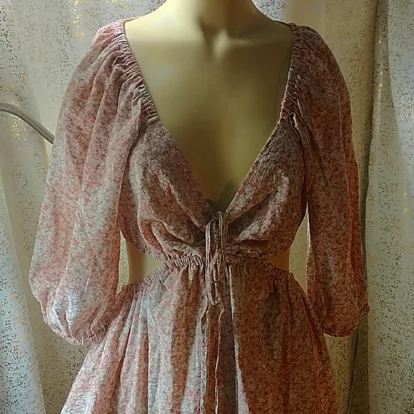 Balloon Sleeves, Open Midriff Midi - Picture 2 of 10